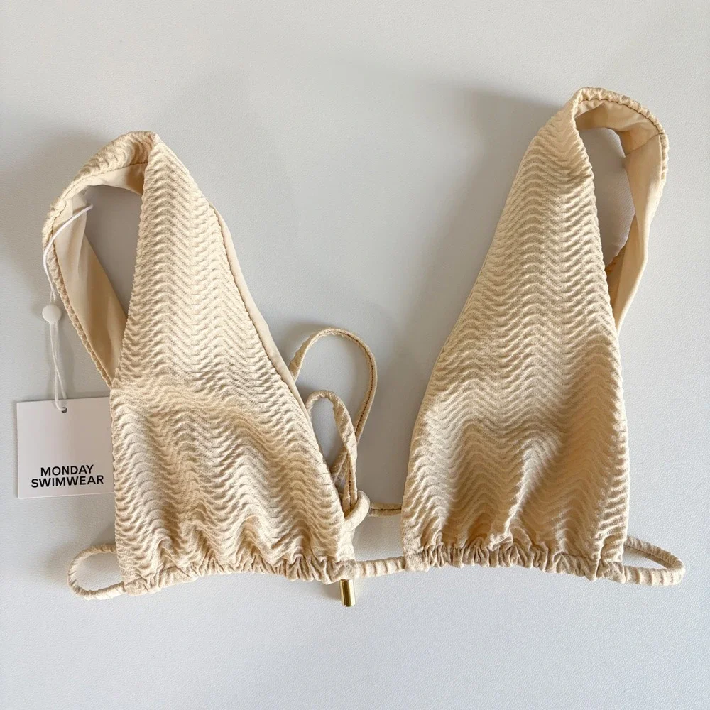 Monday Swimwear Womens Vanilla Palm Springs Textured Chevron Bikini Top Size M